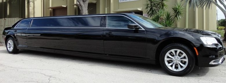 Ten Reasons To Book A Limo Rental For Your Next Event